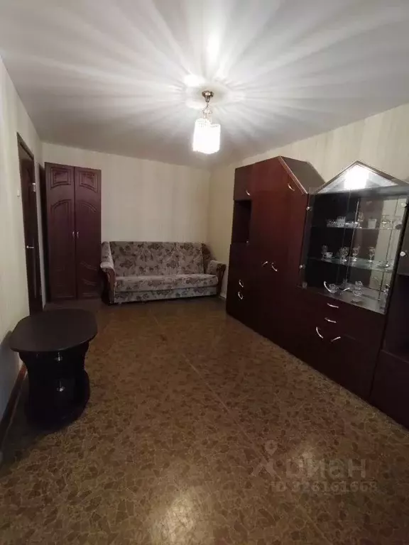 1-к кв. Курганская область, Курган Заозерный жилрайон, 6-й мкр, 1 ... - Фото 1