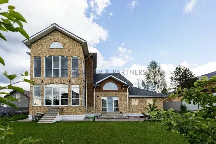 Дом в Татарстан, Казань ул. Аргамак, 31Б (379 м) - Фото 1