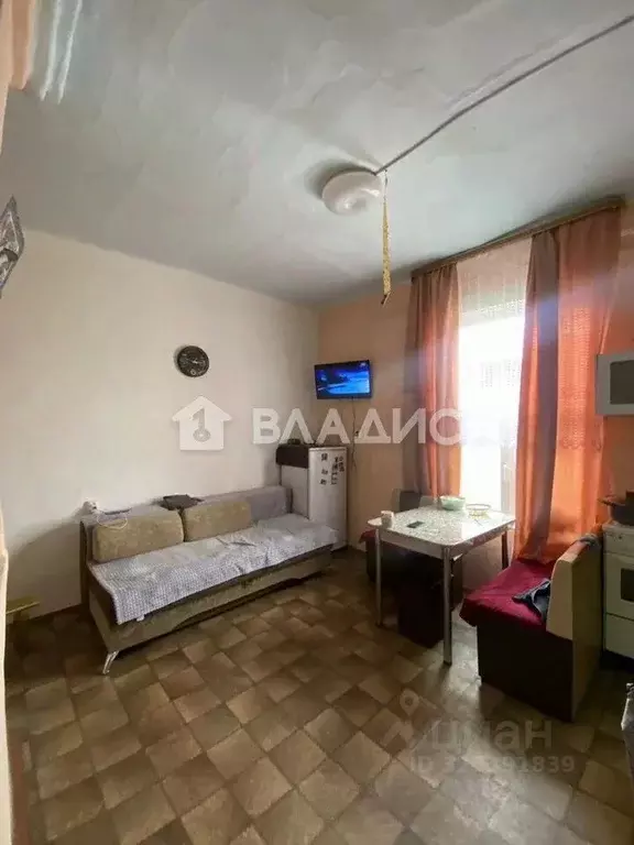 2-к кв. Бурятия, Улан-Удэ ул. Наушкинская, 3 (43.1 м) - Фото 1