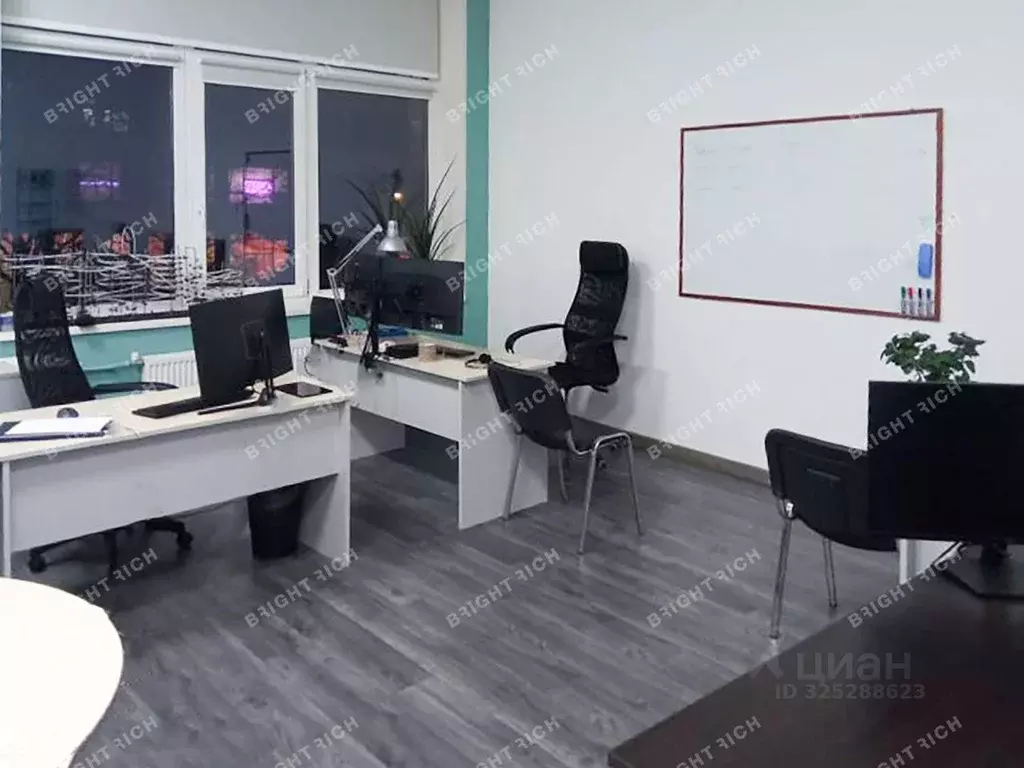 Офис в Санкт-Петербург Левашовский просп., 12 (225 м) - Фото 1