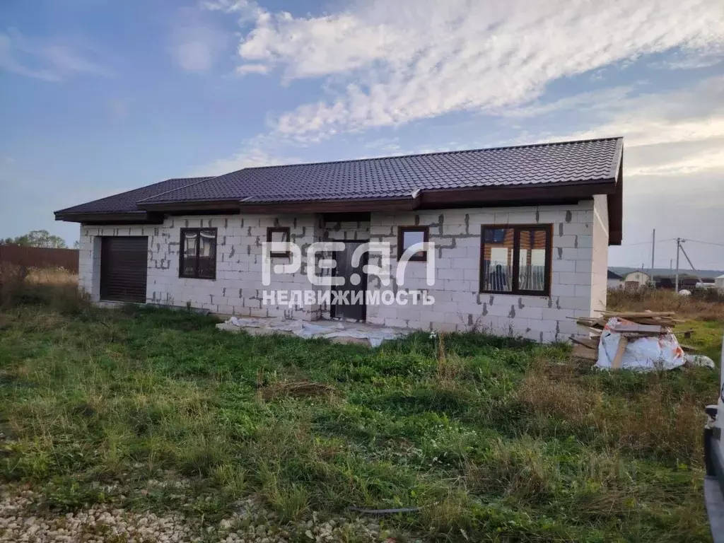 Дом в Ленинградская область, Гатчинский муниципальный округ, д. ... - Фото 1