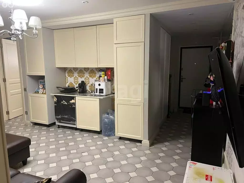 3-комнатная квартира: Якутск, проспект Ленина, 11 (54.9 м) - Фото 2