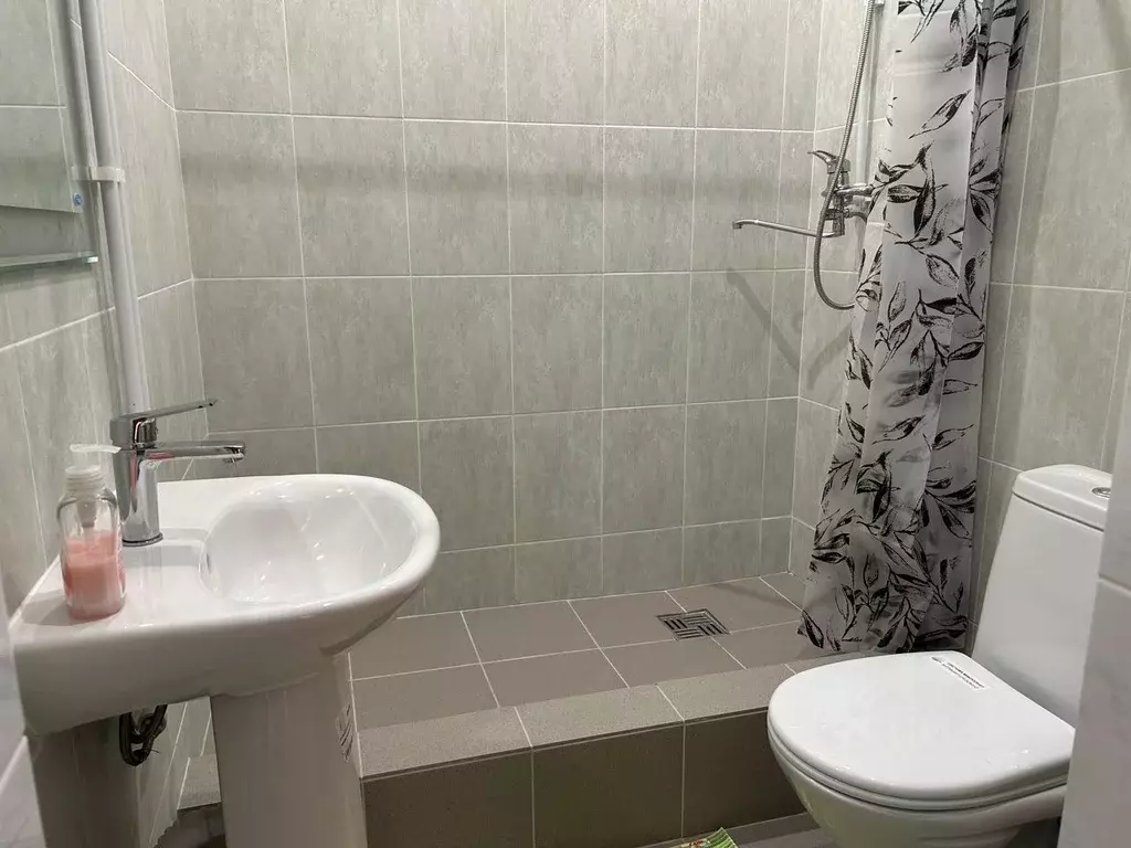 Комната Томская область, с. Каргасок ул. Голещихина, 87 (15.0 м) - Фото 2