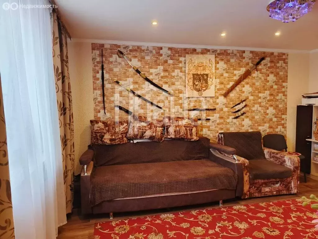 Дом в Емельяново, улица Декабристов, 55 (93 м) - Фото 0