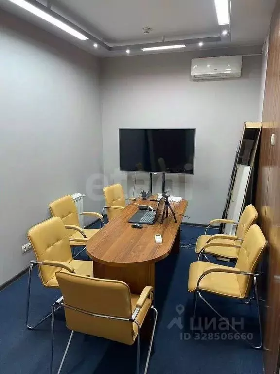 Офис в Новосибирская область, Новосибирск Ядринцевская ул., 68/1 (246 ... - Фото 1