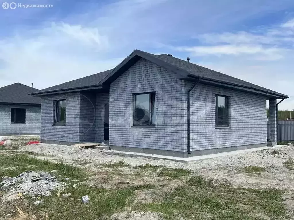 Дом в село Перевалово, коттеджный посёлок Чистые Росы (100 м) - Фото 0