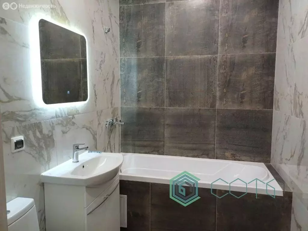 1-комнатная квартира: Калининград, улица Еловая Аллея, 5Ак2 (37 м) - Фото 1