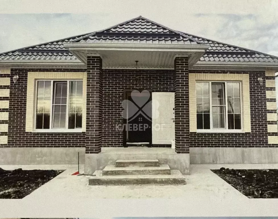 Дом в Адыгея, Тахтамукайский район, Энемское городское поселение, ... - Фото 1