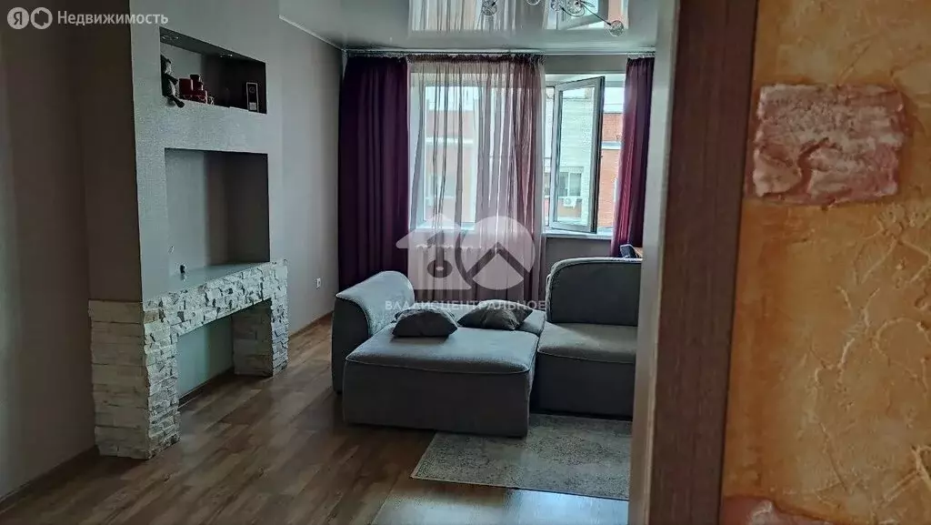 3-комнатная квартира: Бердск, улица Красная Сибирь, 136 (90.1 м) - Фото 2