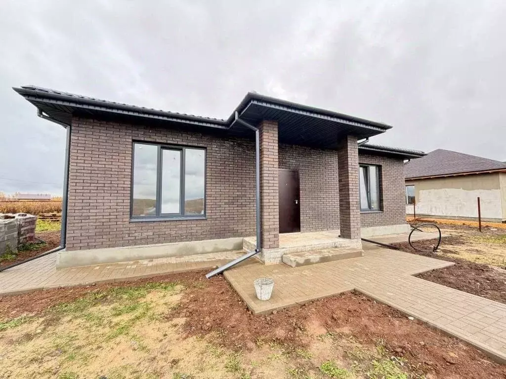 Дом в Тульская область, Тула Веневское ш. (105 м) - Фото 1