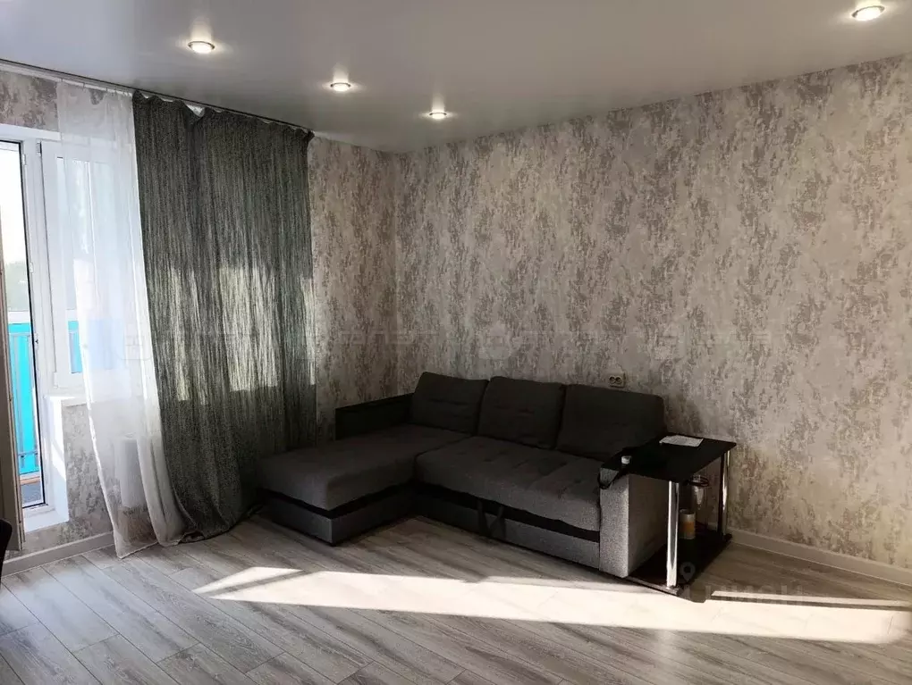 1-к кв. Татарстан, Казань ул. Братьев Батталовых, 20к1 (29.2 м) - Фото 0