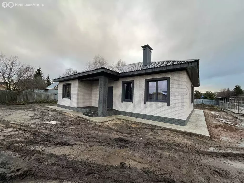 Дом в Власть Труда, Садовая улица (145 м) - Фото 1