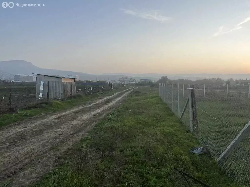 Участок в Сабнова, село Сабнова (8 м) - Фото 1