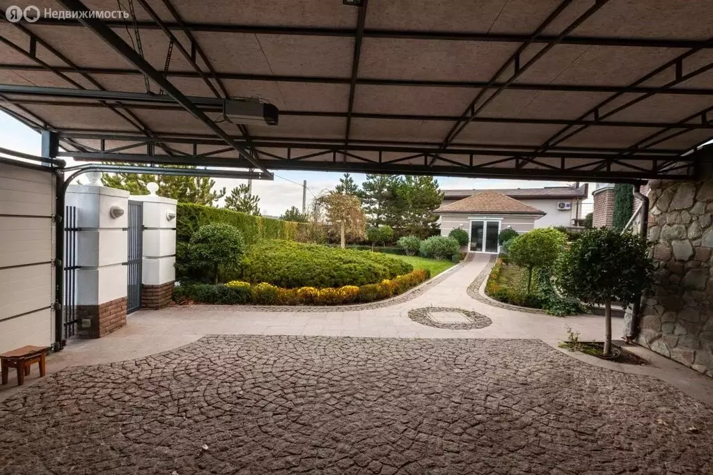 Дом в Симферополь, улица Нестерова (225 м) - Фото 2