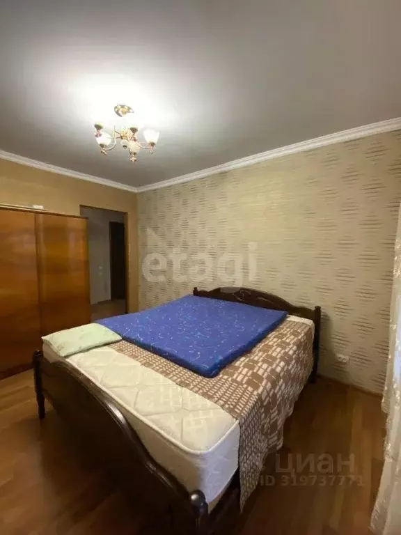 2-к кв. Ставропольский край, Кисловодск ул. Андрея Губина (60.0 м) - Фото 0