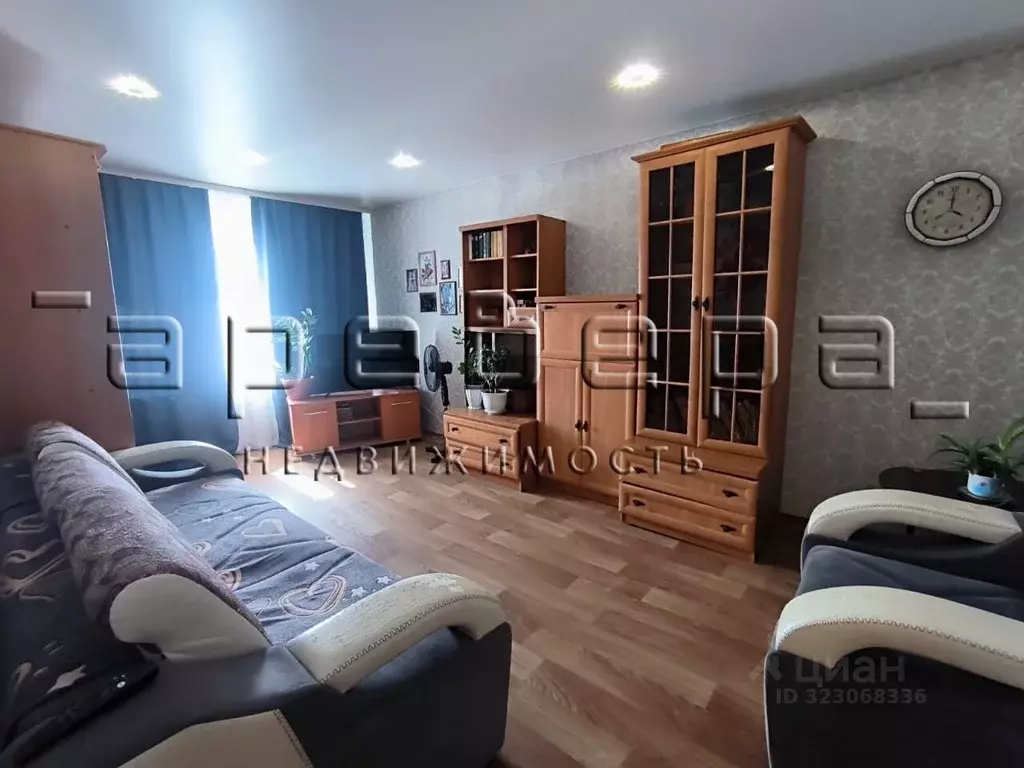 2-к кв. Красноярский край, Красноярск ул. 60 лет Октября, 141 (52.5 м) - Фото 1