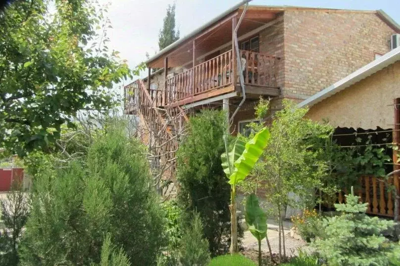 Дом в Крым, Судак городской округ, с. Морское ул. Мартынова, 31 (30 м) - Фото 1