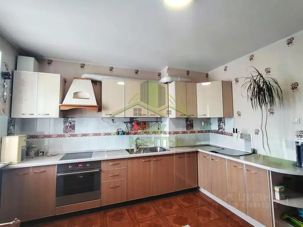 4-к кв. Бурятия, Улан-Удэ Бийская ул., 90 (129.9 м) - Фото 1