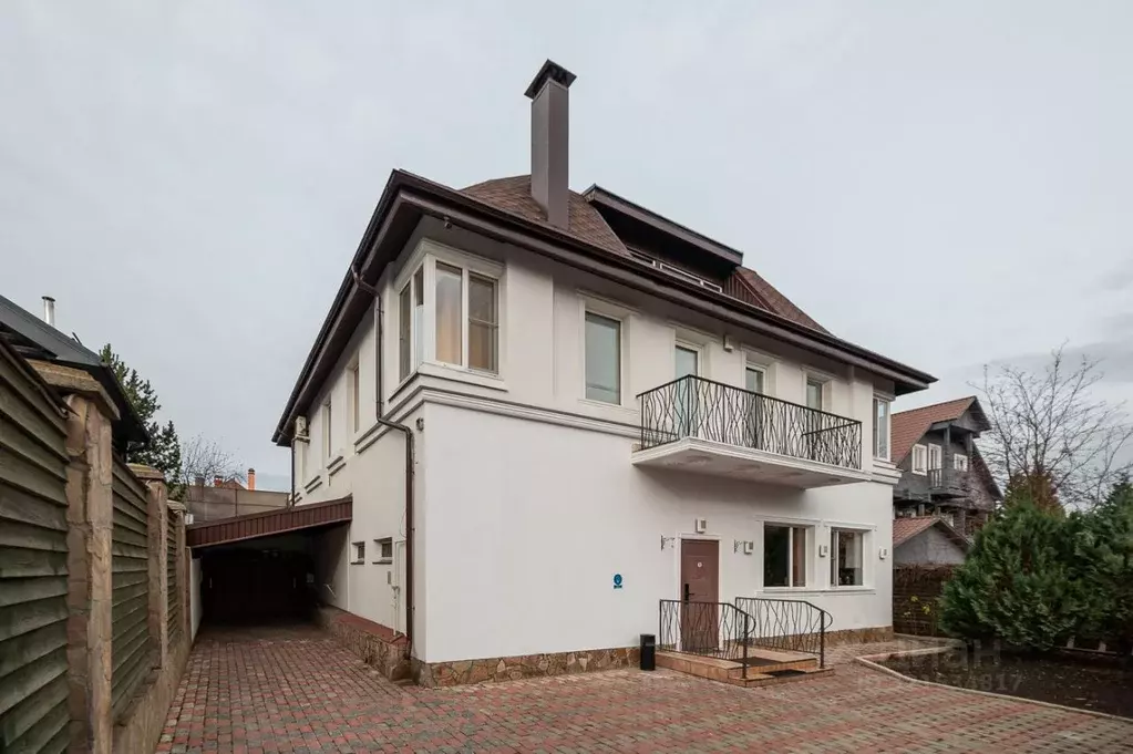 Дом в Московская область, Одинцовский городской округ, с. Немчиновка  ... - Фото 1