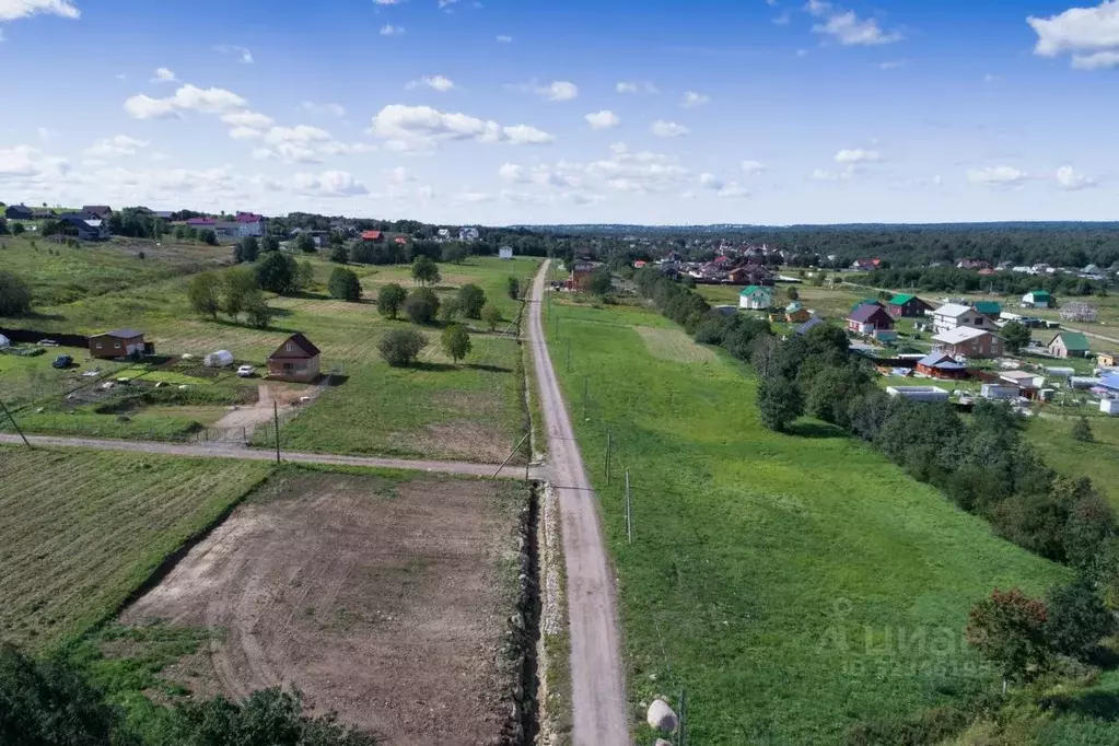 Участок в Ленинградская область, Ломоносовский район, Ропшинское ... - Фото 1