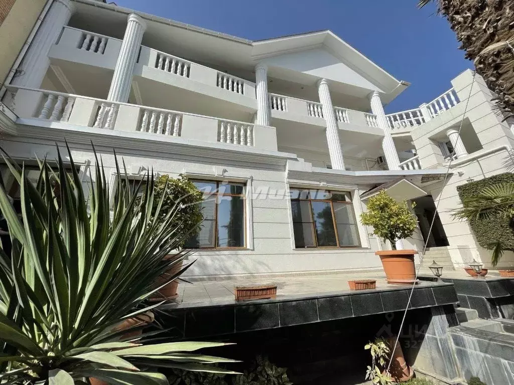 Дом в Крым, Ялта муниципальный округ, Береговое пгт ул. Кипарисная, 36 ... - Фото 1