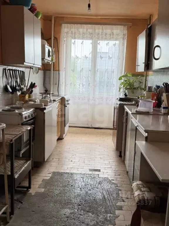 Комната Калужская область, Калуга ул. Платова, 40 (13.0 м) - Фото 2