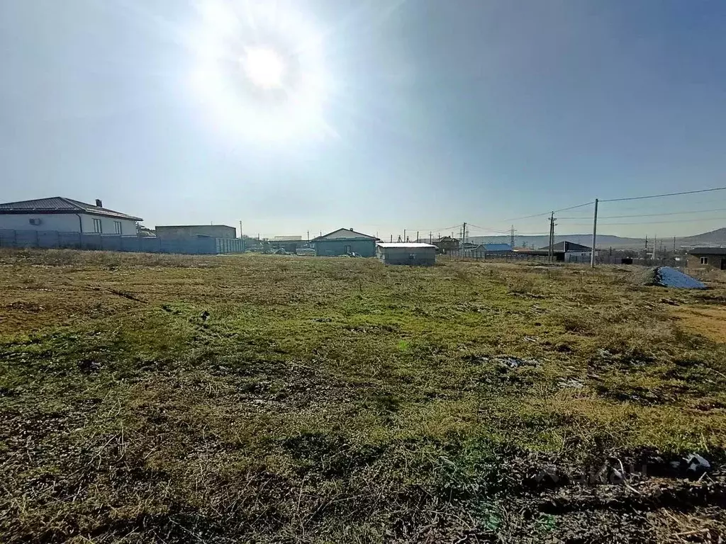 Участок в Крым, Бахчисарай ул. Февзи Билялова, 14 (6.0 сот.) - Фото 1