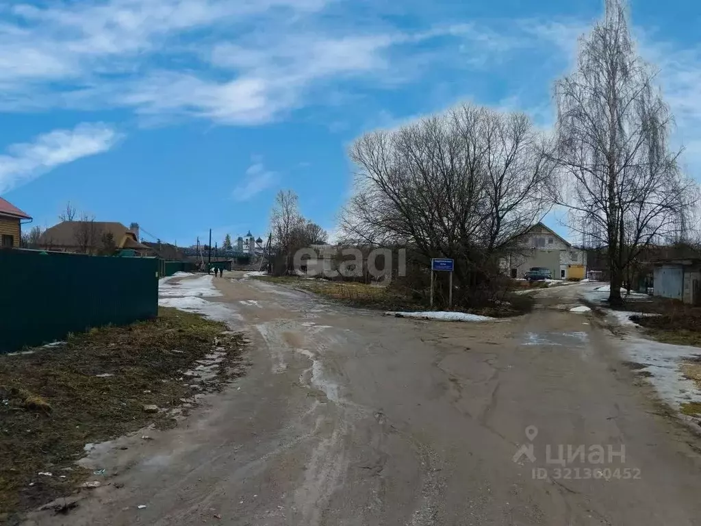 Участок в Псковская область, Остров ул. Малая Пионерская (6.3 сот.) - Фото 1