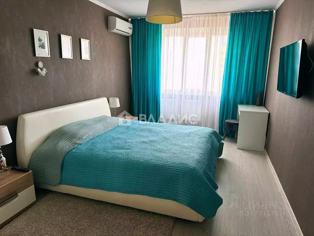 2-к кв. Белгородская область, Белгород бул. Юности, 45 (68.0 м) - Фото 0