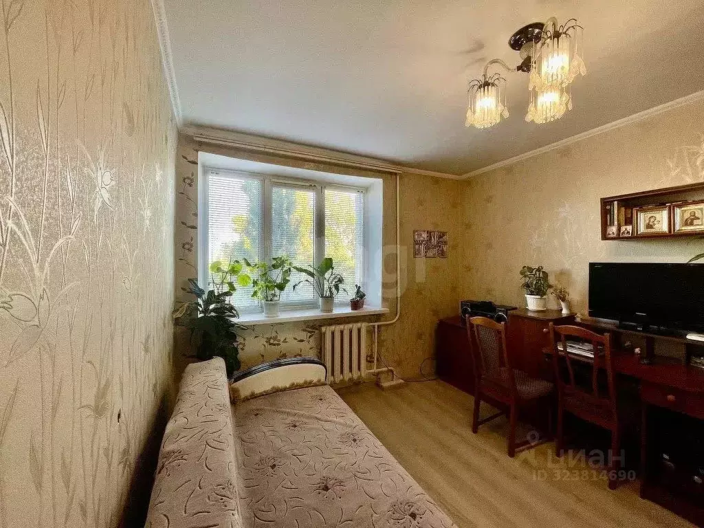 2-к кв. Крым, Симферополь ул. Севастопольская (45.7 м) - Фото 1