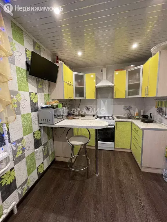 2-комнатная квартира: Ковров, улица Островского, 73 (50 м) - Фото 0