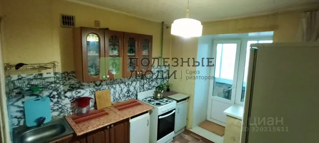 1-к кв. Омская область, Омск Средняя ул., 7 (37.0 м) - Фото 0
