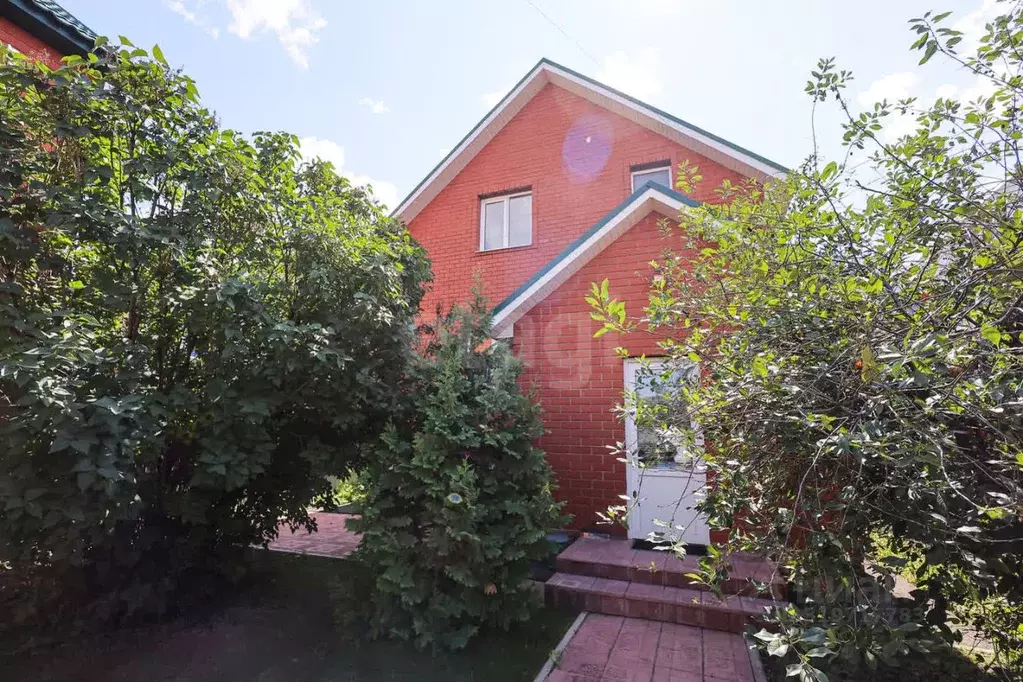 Дом в Оренбургская область, Оренбург ул. Фрунзе, 81 (200 м) - Фото 1