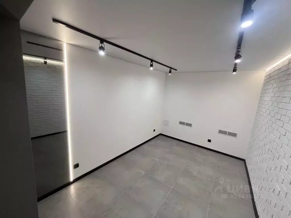 Офис в Татарстан, Казань Маршрутная ул., 12А (11 м) - Фото 2