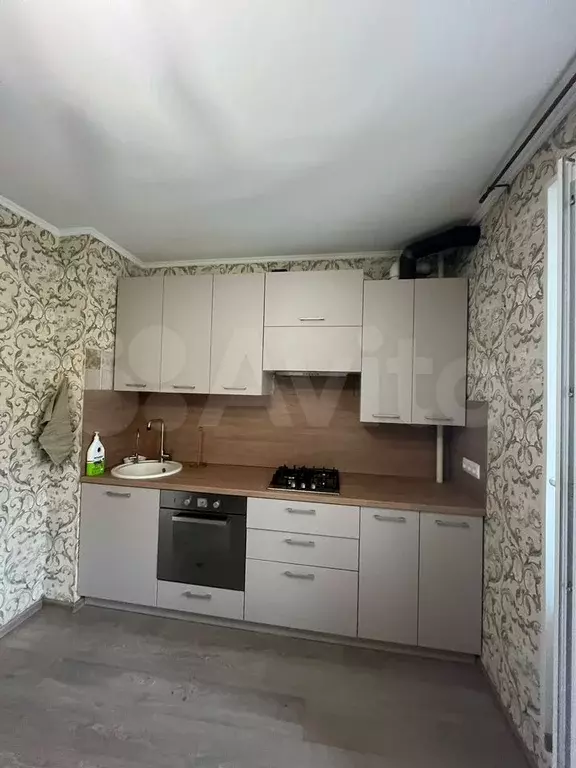 2-к. квартира, 75 м, 2/6 эт. - Фото 1