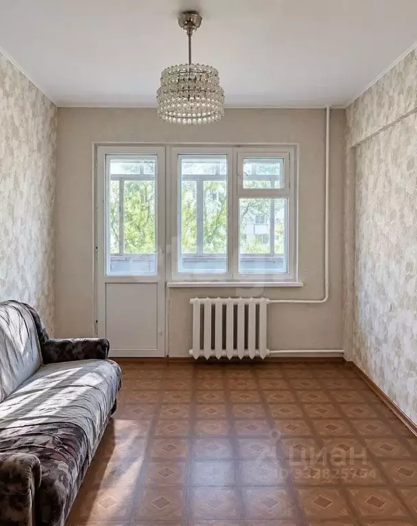 3-к кв. Иркутская область, Иркутск ул. Помяловского, 10 (60.9 м) - Фото 1