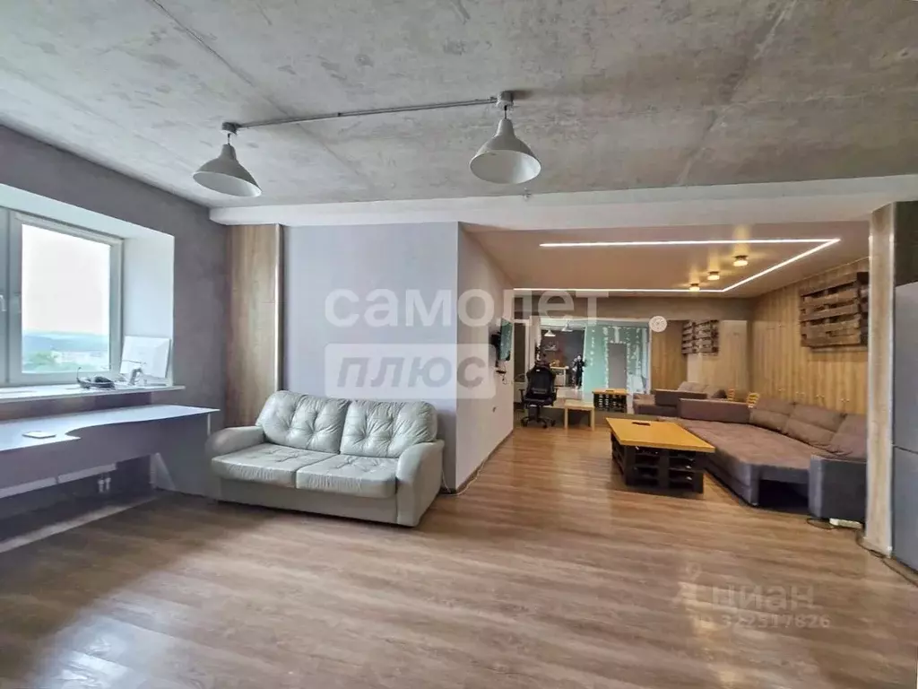 2-к кв. Калужская область, Калуга ул. Пестеля, 19 (91.5 м) - Фото 0