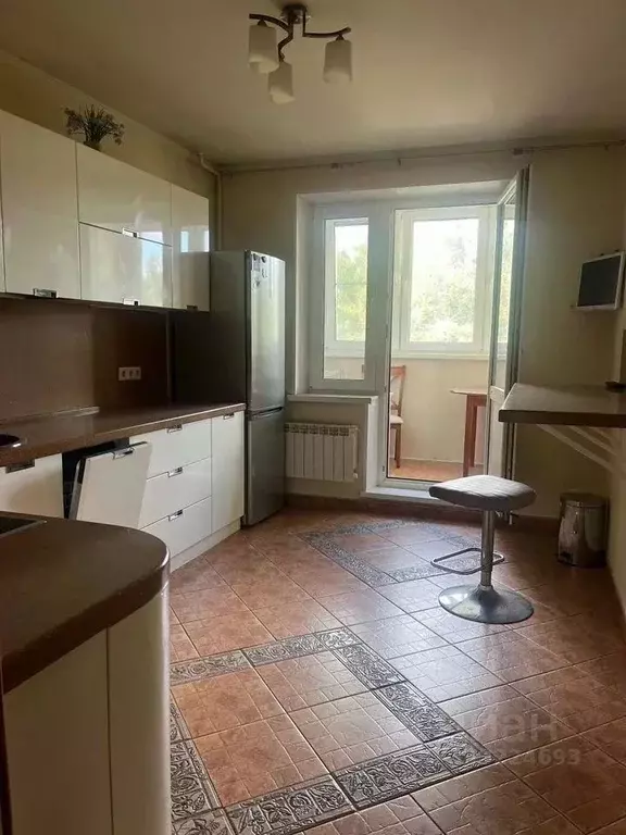 3-к кв. Москва Артековская ул., 9К1 (91.0 м) - Фото 1