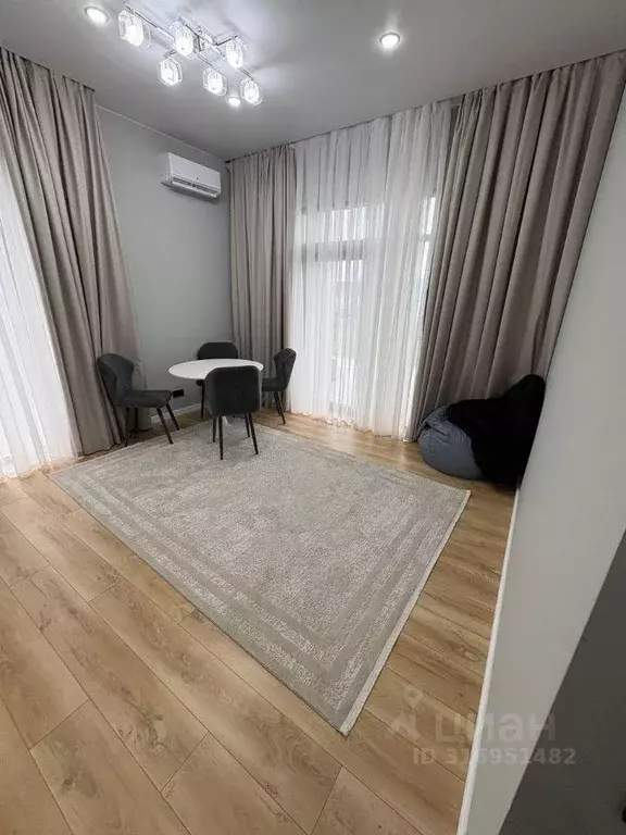 Квартира, 2 комнаты, 60.1 м - Фото 1