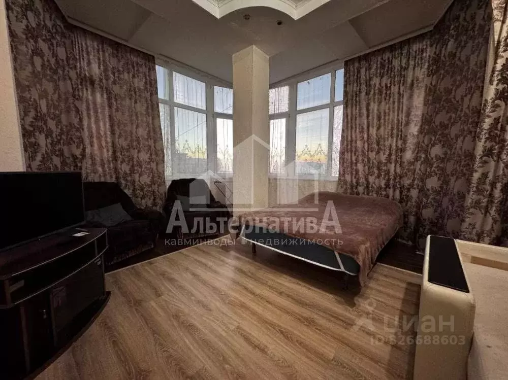 2-к кв. Ставропольский край, Кисловодск Красивая ул. (67.8 м) - Фото 1