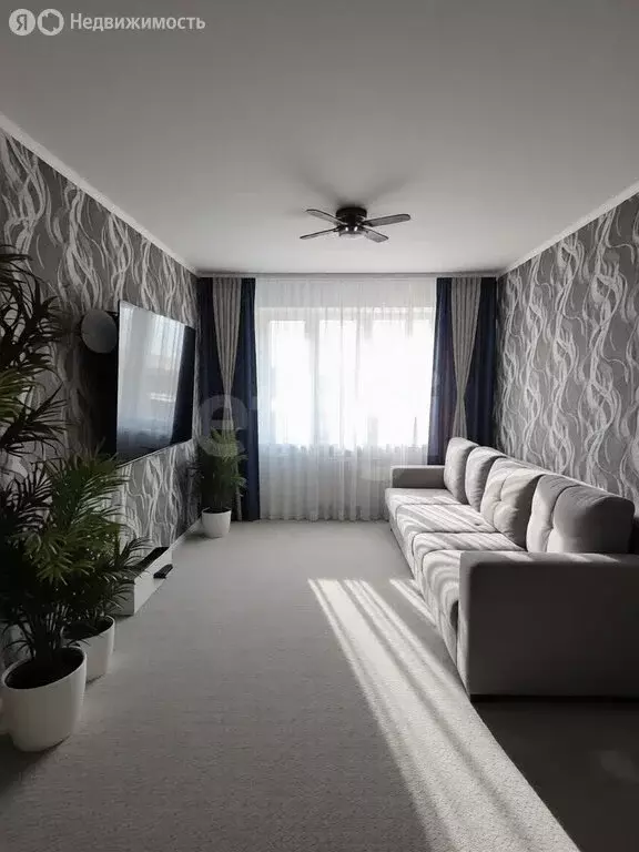 2-комнатная квартира: Омск, Волочаевская улица, 17 (49 м) - Фото 2