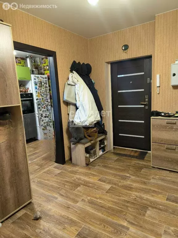 2-комнатная квартира: Омск, улица Архиепископа Сильвестра, 9 (58 м) - Фото 2