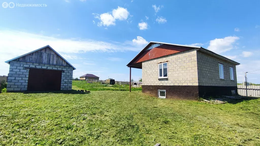 Дом в муниципальное образование Саратов, деревня Долгий Буерак, ... - Фото 0