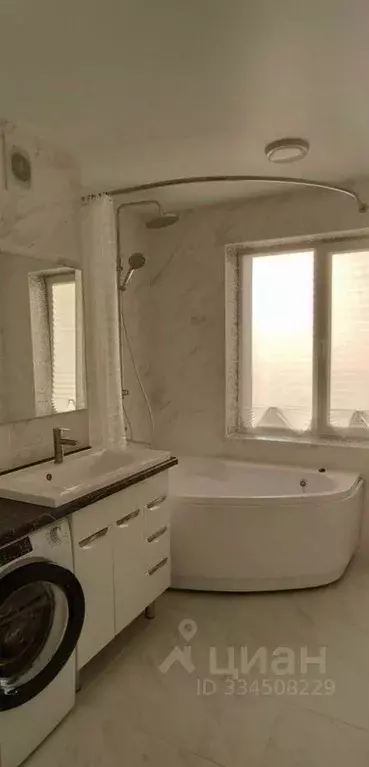 3-к кв. Крым, Симферополь ул. Балаклавская, 73В (75.0 м) - Фото 2