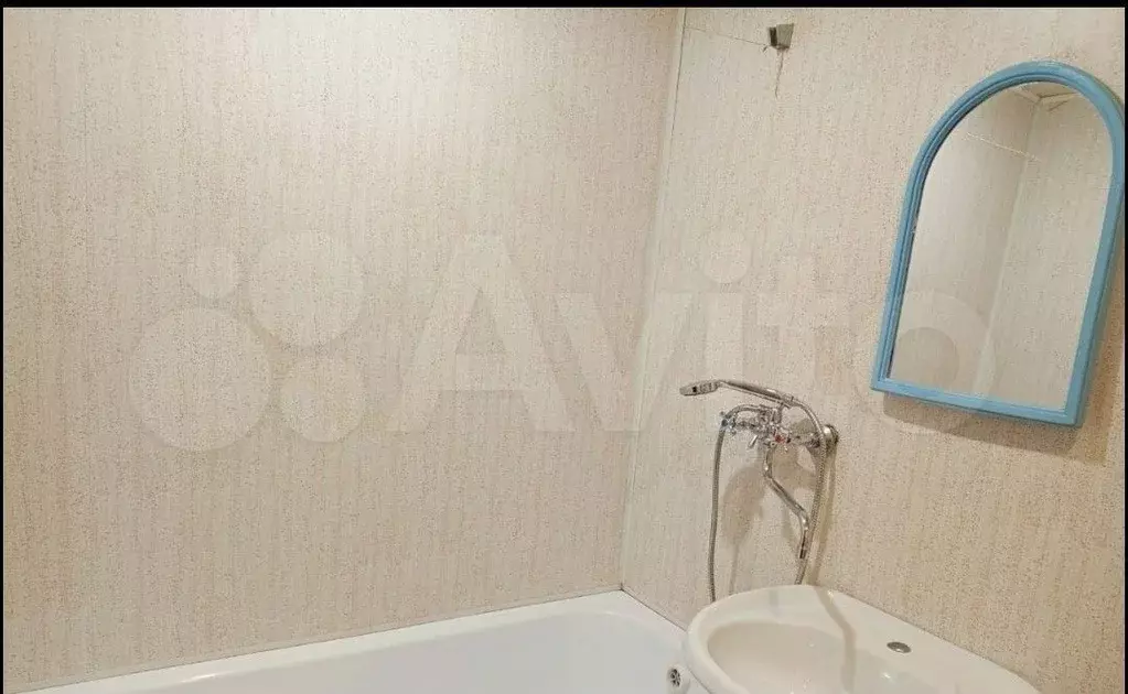 2-к. квартира, 45 м, 5/5 эт. - Фото 1