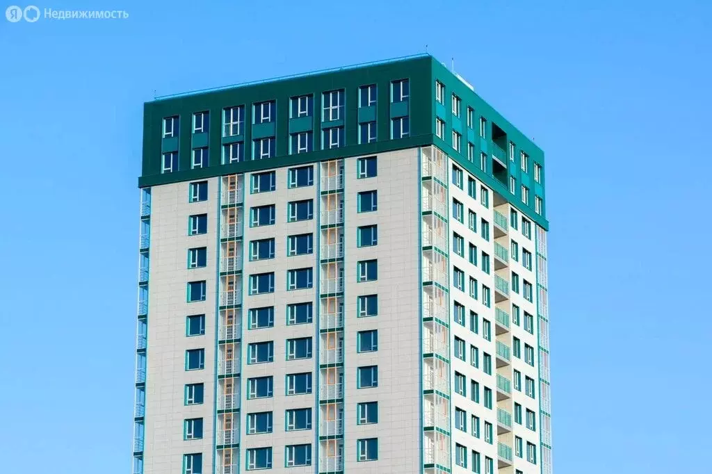 2-комнатная квартира: Пермь, улица Революции, 2А (69 м) - Фото 1