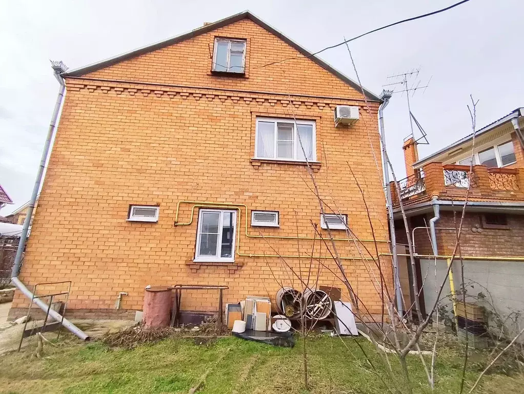 Дом в Краснодарский край, Краснодар бул. Строителей, 44 (142 м) - Фото 2