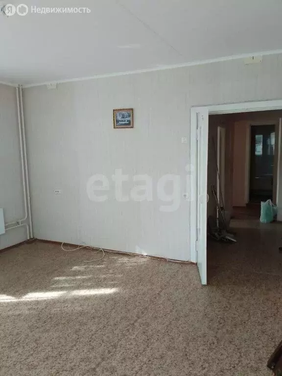 2-комнатная квартира: Челябинск, улица Салавата Юлаева, 26 (65 м) - Фото 0