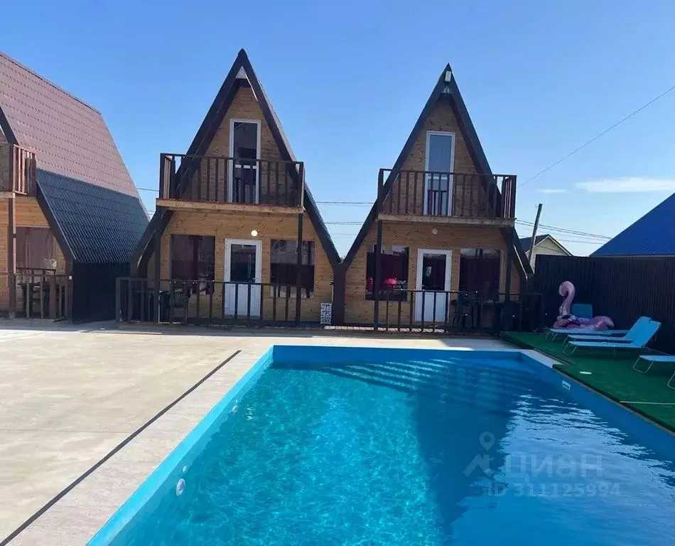 Дом в Краснодарский край, Темрюкский район, Голубицкое с/пос, ... - Фото 2