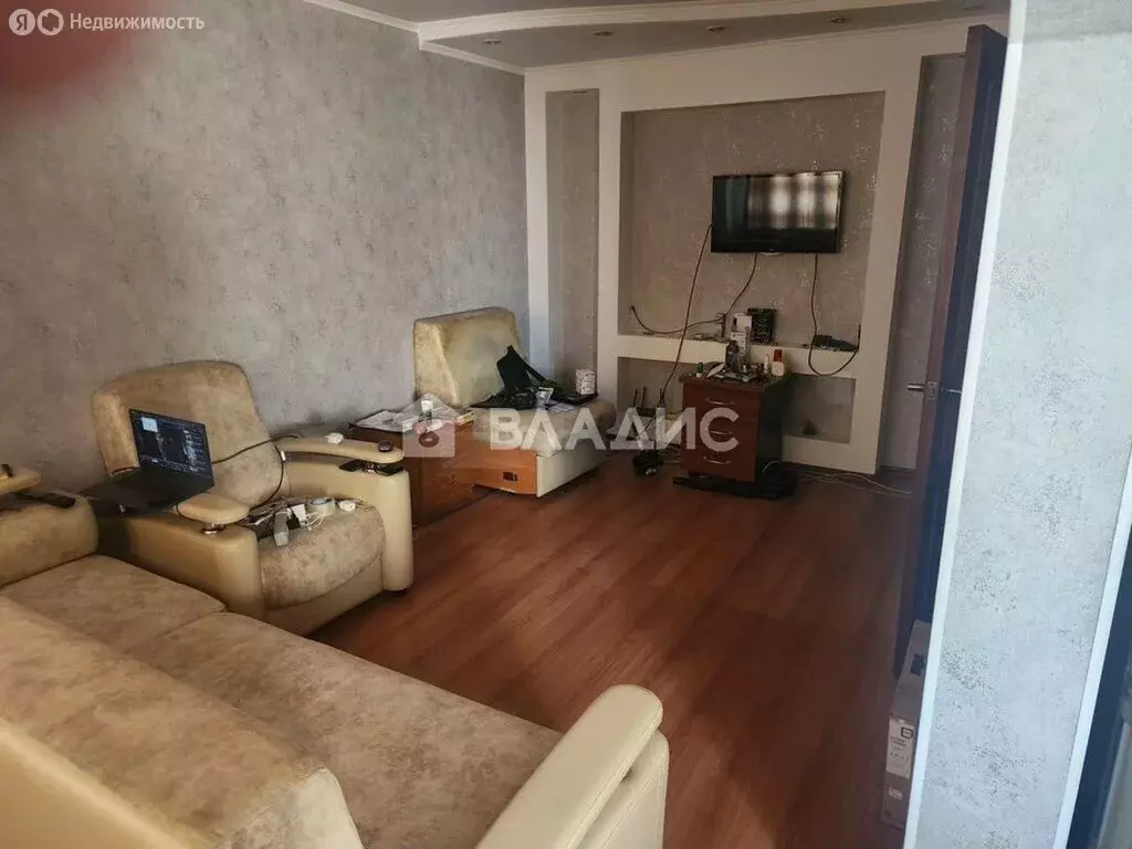 3-комнатная квартира: Улан-Удэ, микрорайон Сокол, 7 (62.5 м) - Фото 1